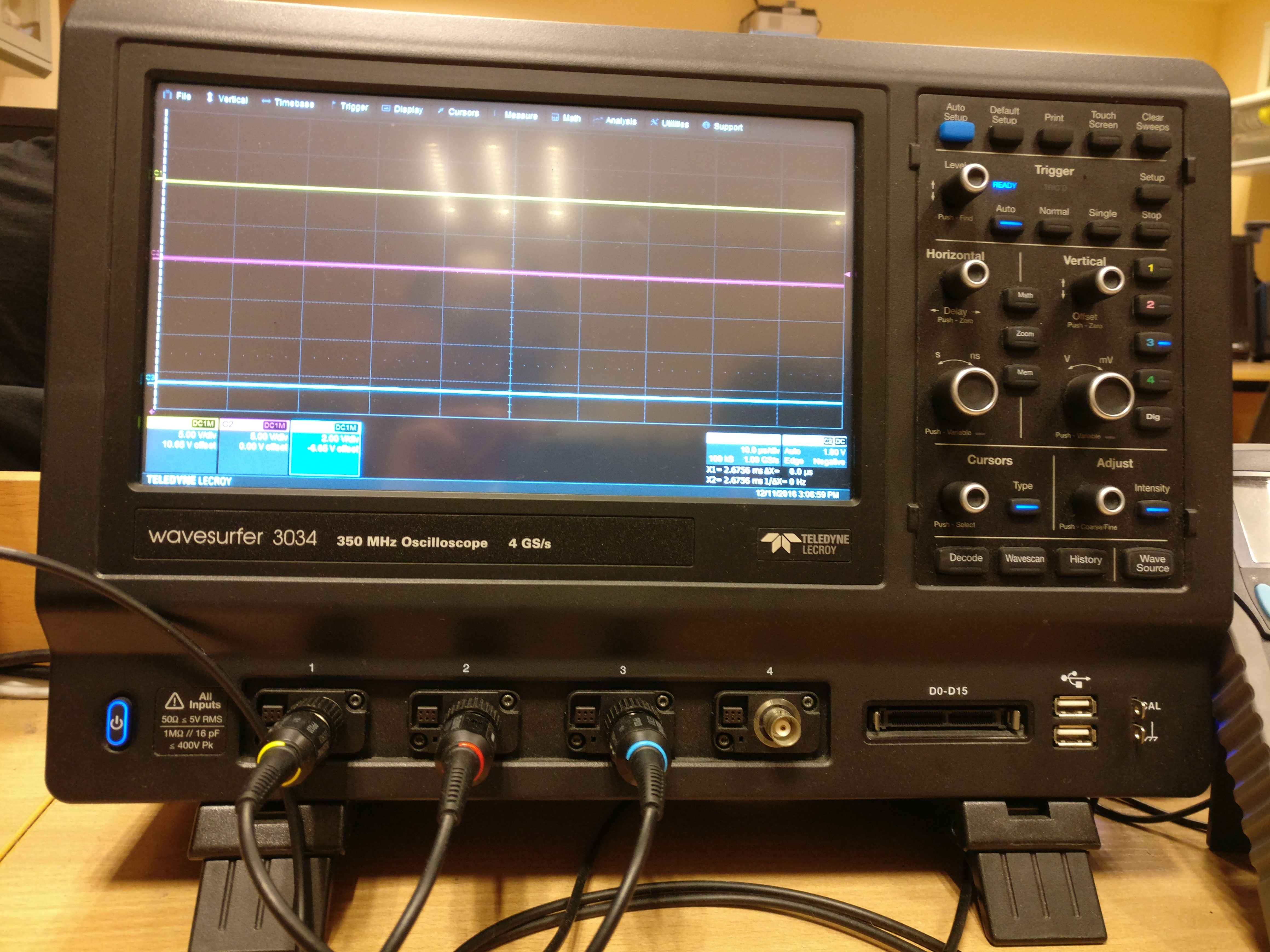 Teledyne LeCroy WaveSurfer 3034 - Initial waveform capture showing three measurement channels